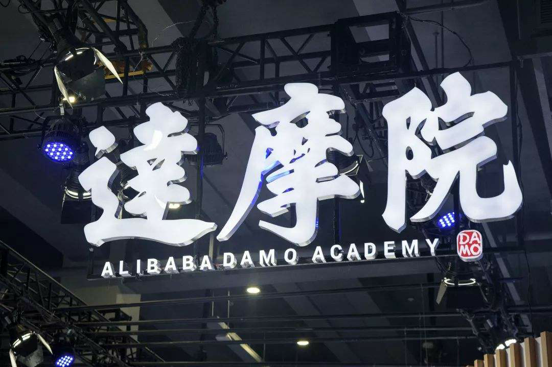 aa6eb7b8919cd4b4b5b75d6cdcedb9c6.png